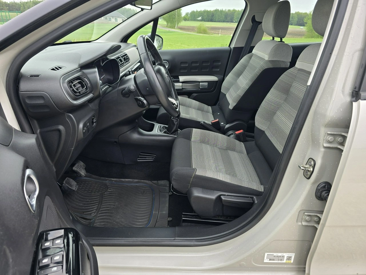 Citroën C3 - Zdjęcie 12