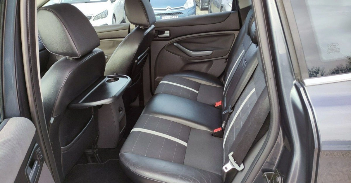 Ford Kuga - Zdjęcie 7