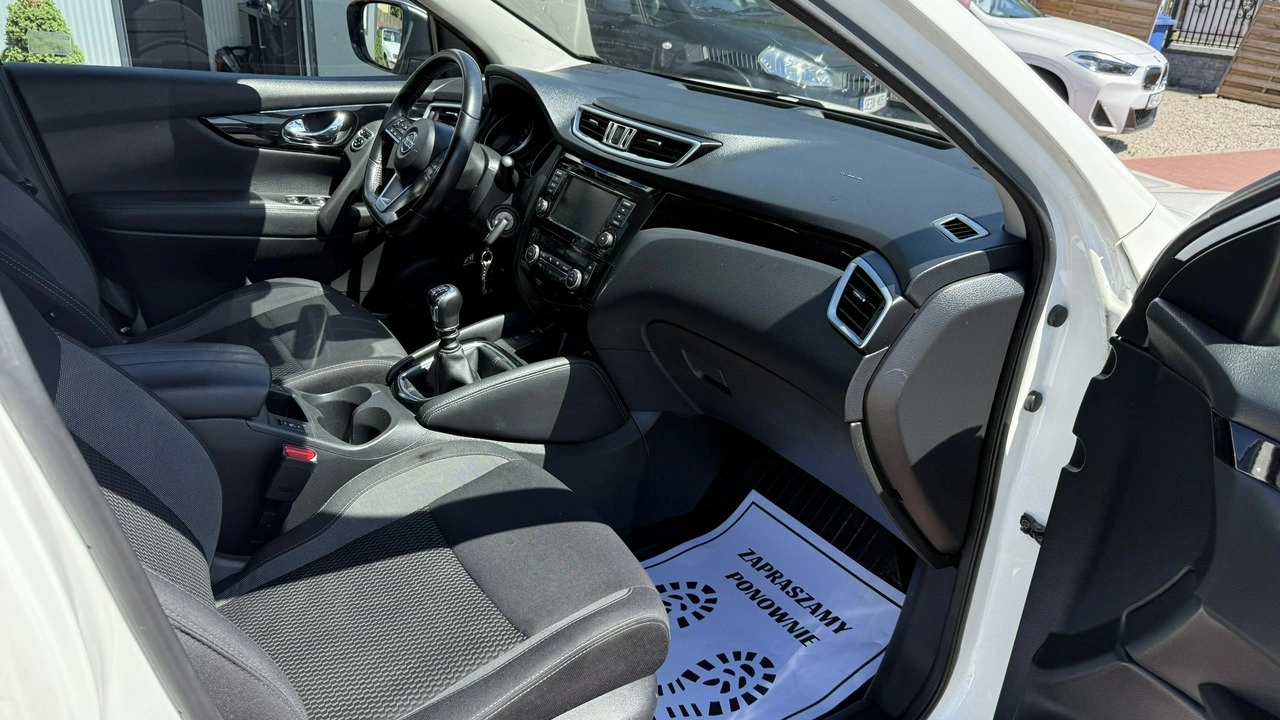 Nissan Qashqai - Zdjęcie 16