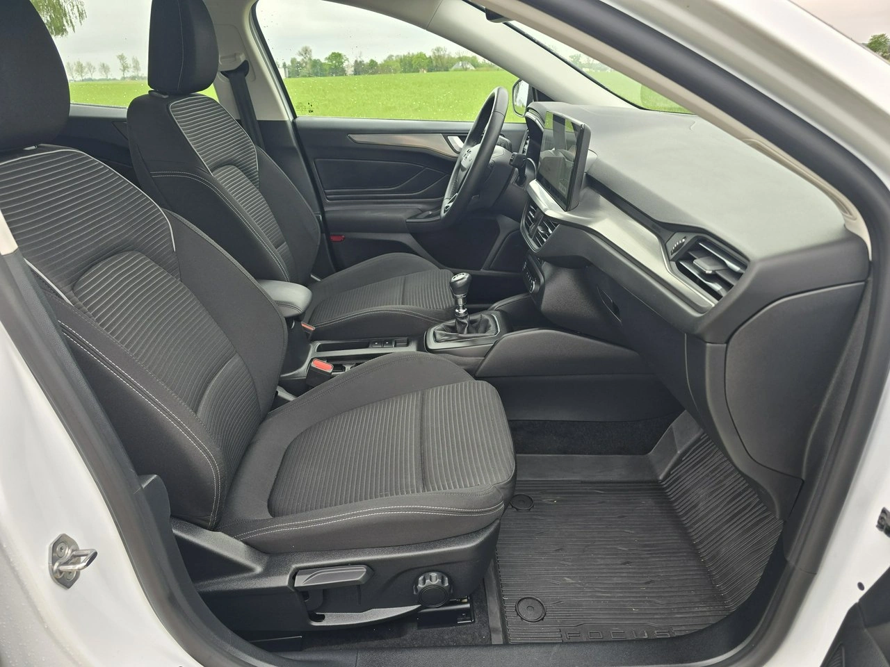 Ford Focus - Zdjęcie 14