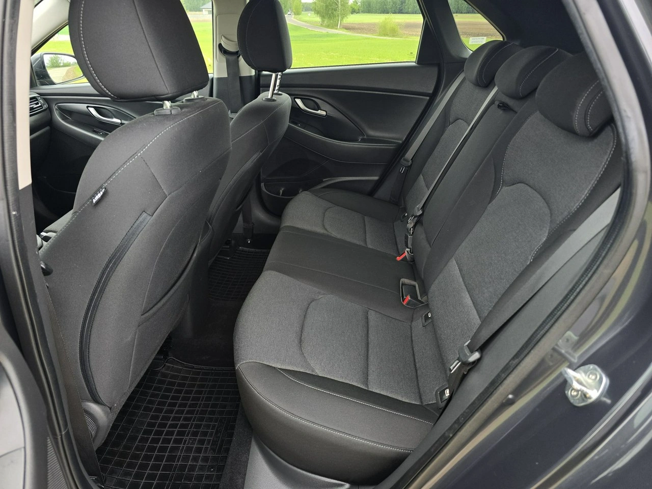 Hyundai i30 - Zdjęcie 13