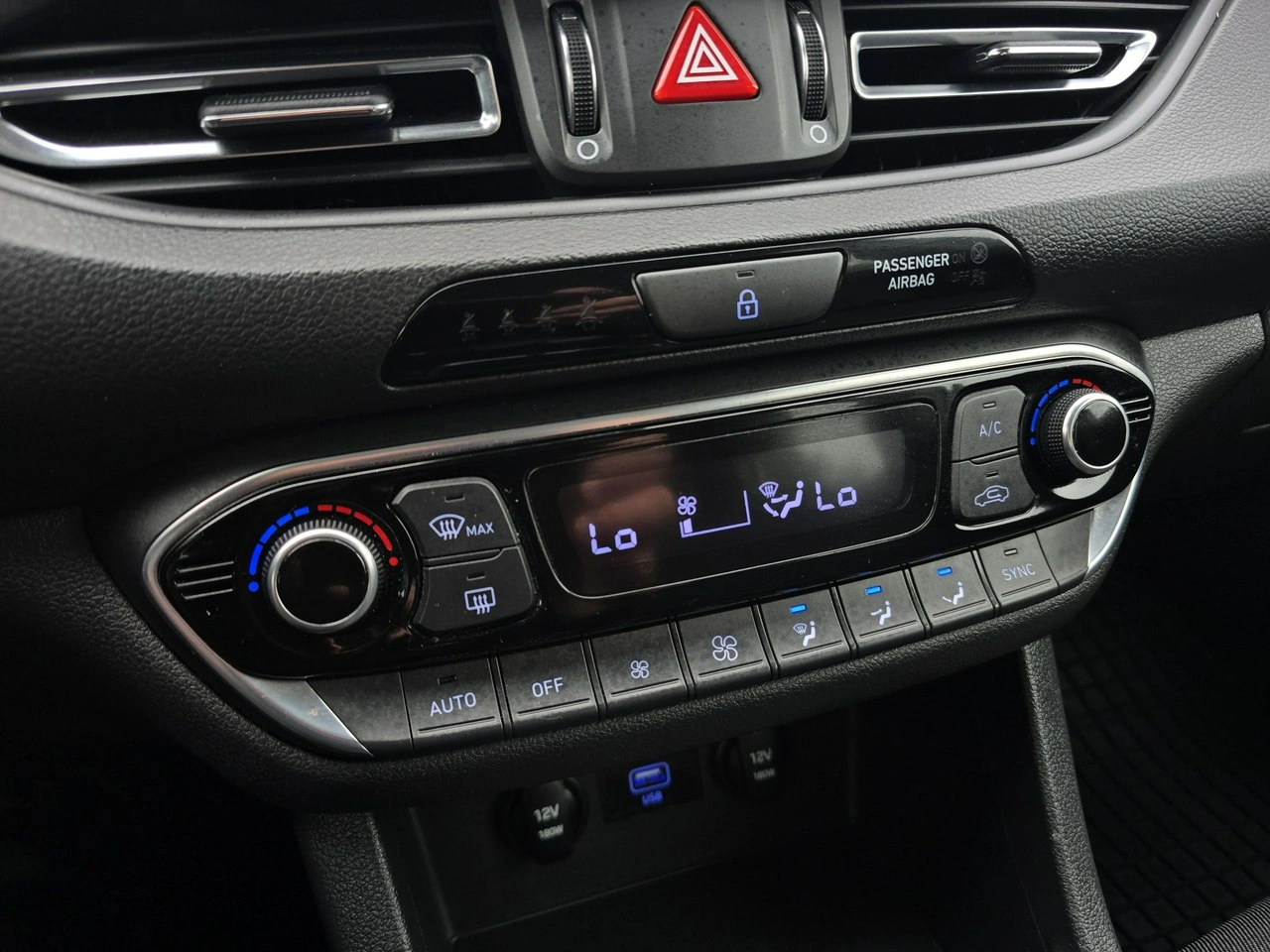 Hyundai i30 - Zdjęcie 20
