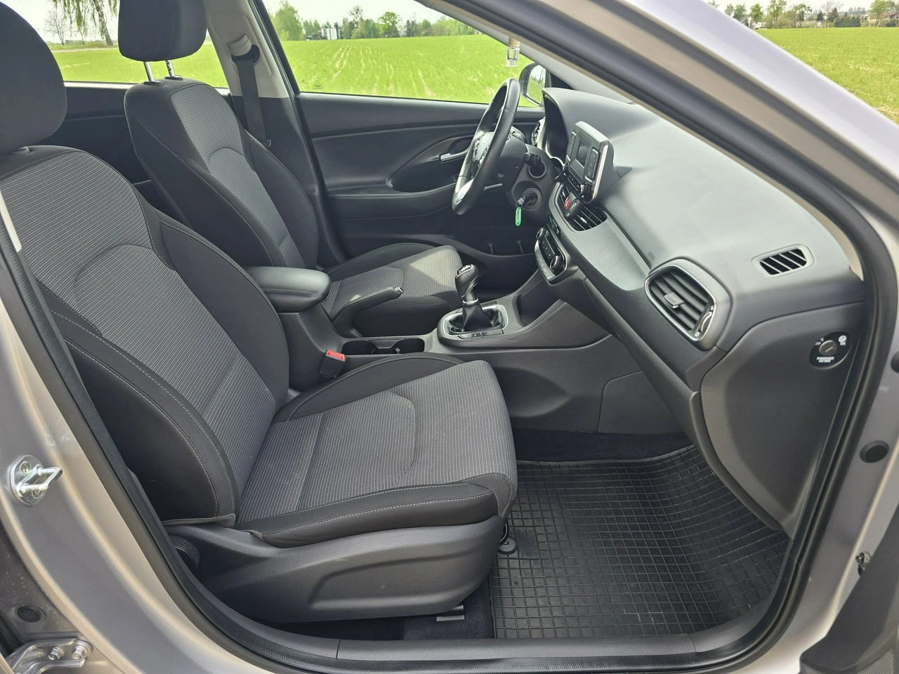 Hyundai i30 - Zdjęcie 11