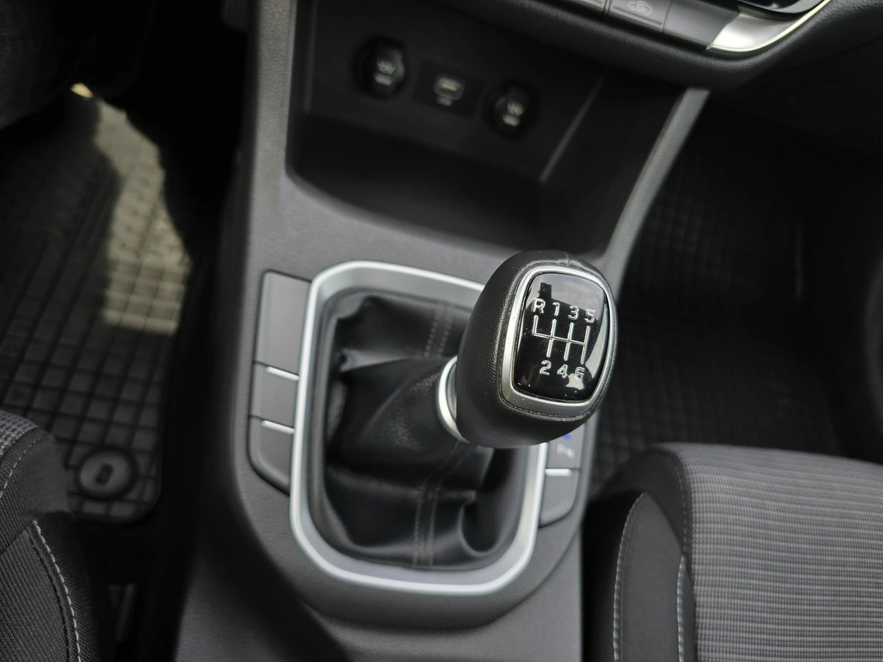 Hyundai i30 - Zdjęcie 19