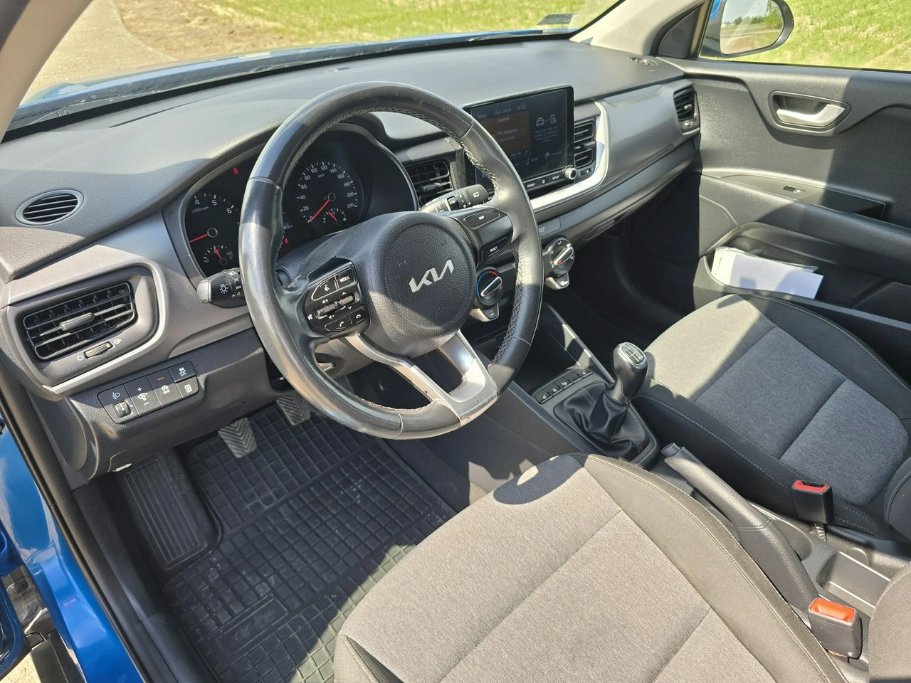 Kia Stonic - Zdjęcie 14