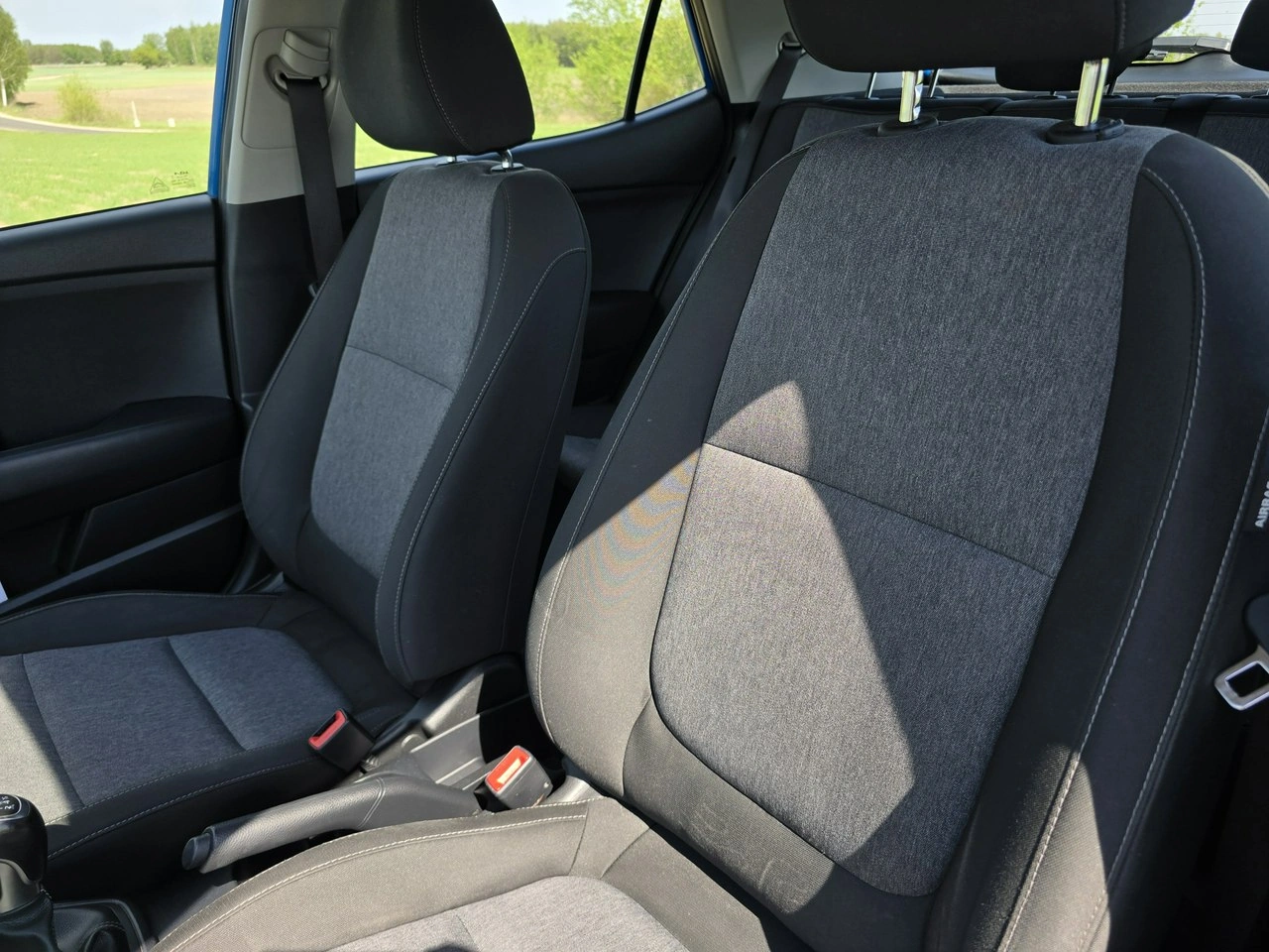 Kia Stonic - Zdjęcie 15