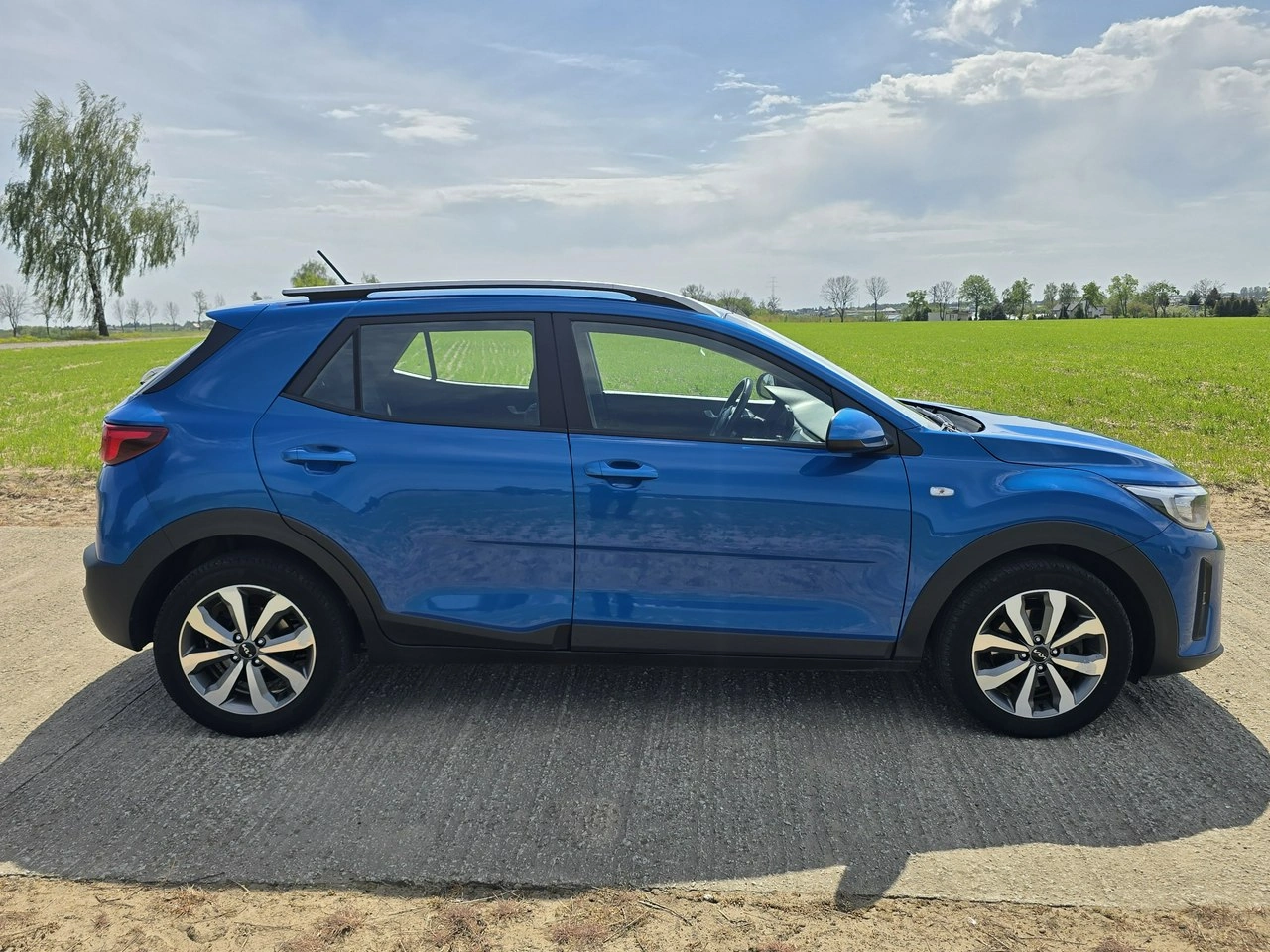Kia Stonic - Zdjęcie 4