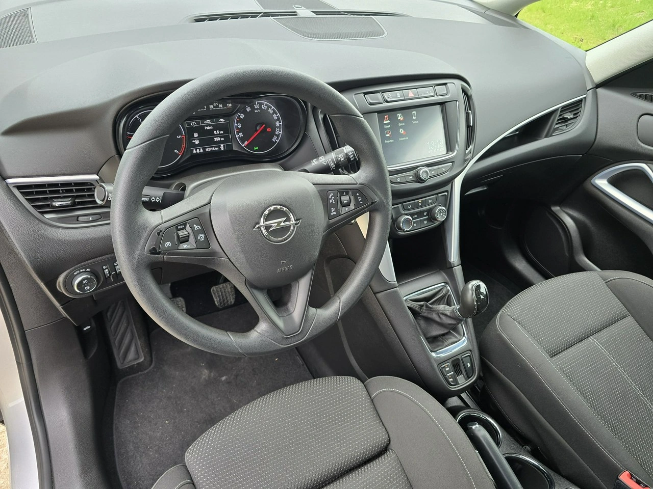 Opel Zafira - Zdjęcie 11