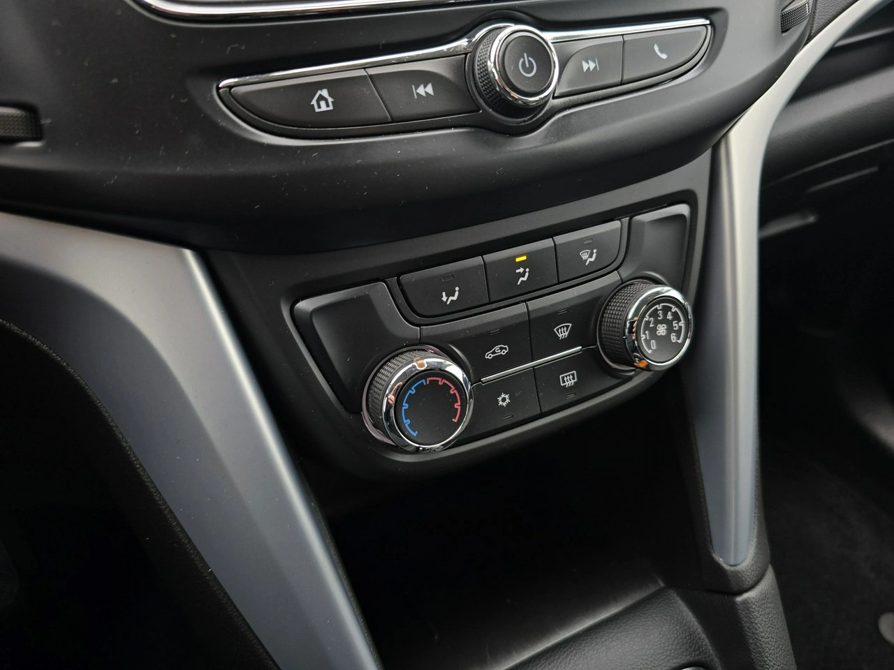 Opel Zafira - Zdjęcie 20
