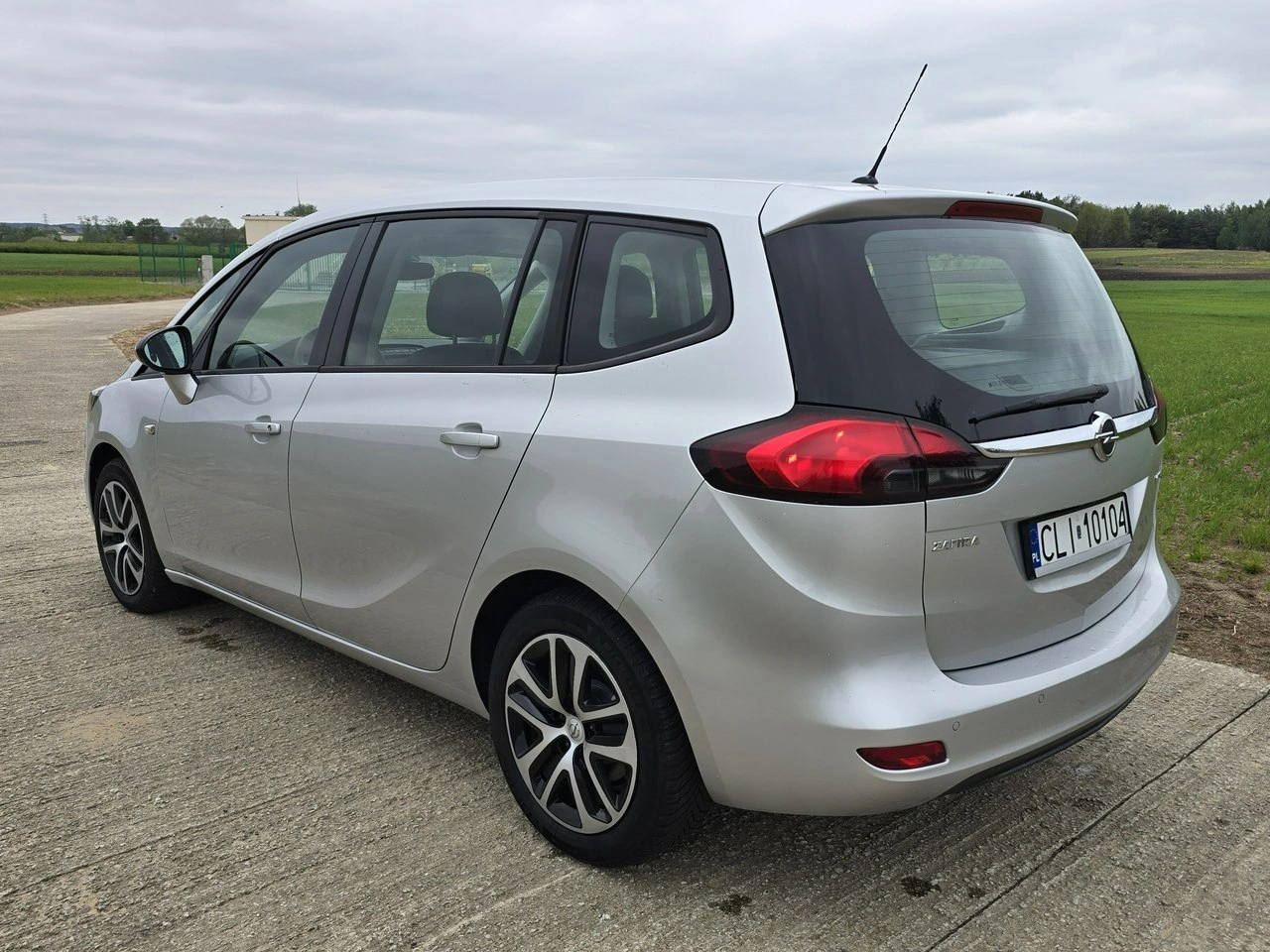 Opel Zafira - Zdjęcie 6