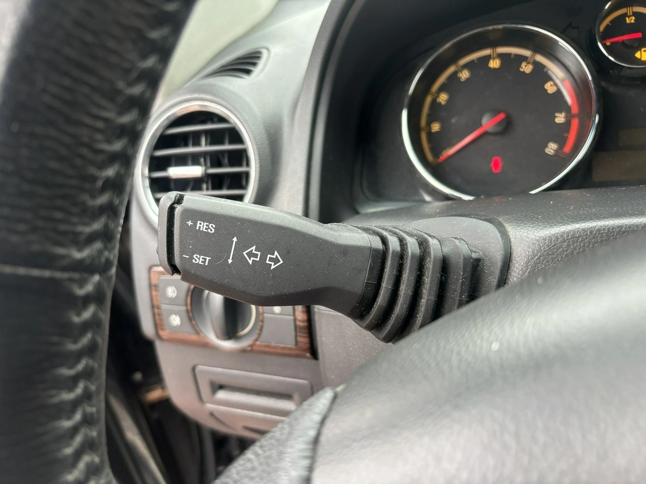 Opel Antara - Zdjęcie 15