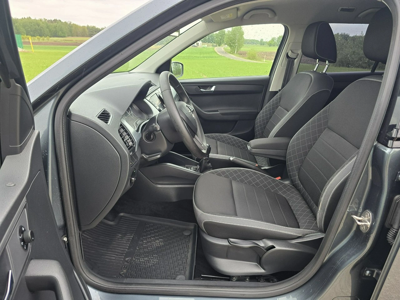 Skoda Fabia - Zdjęcie 13