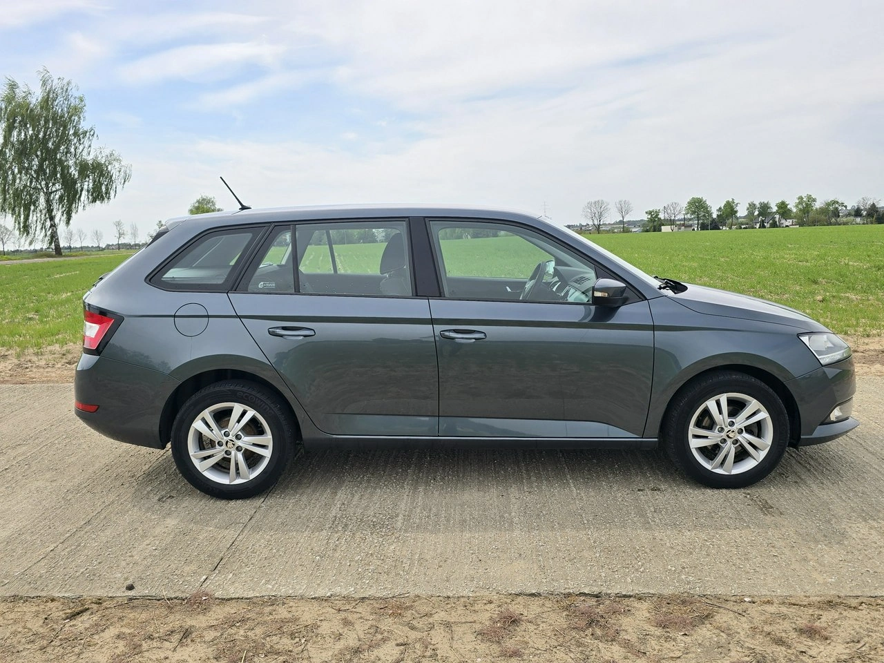 Skoda Fabia - Zdjęcie 3
