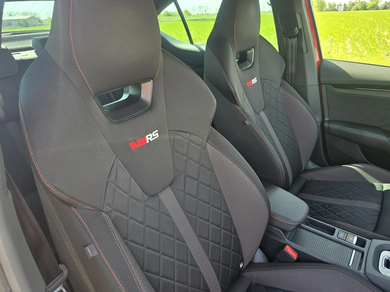 Skoda Octavia - Zdjęcie 17