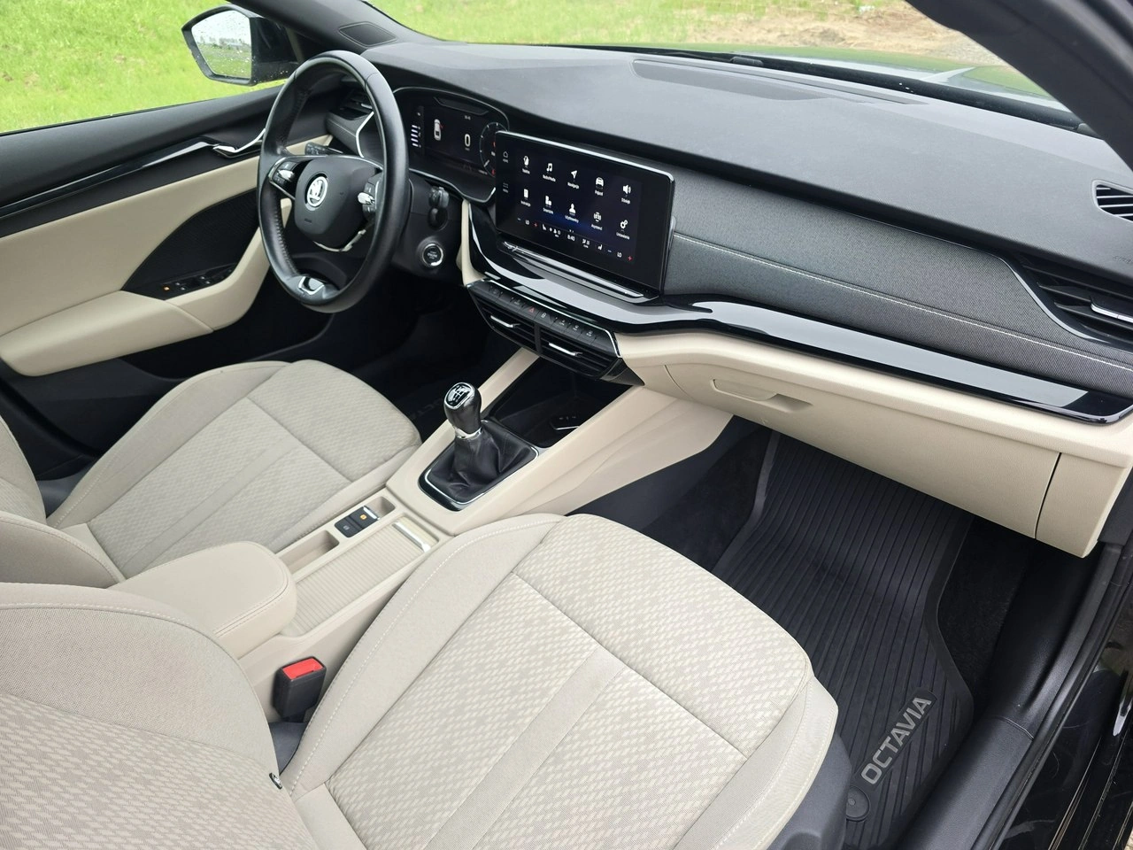 Skoda Octavia - Zdjęcie 12