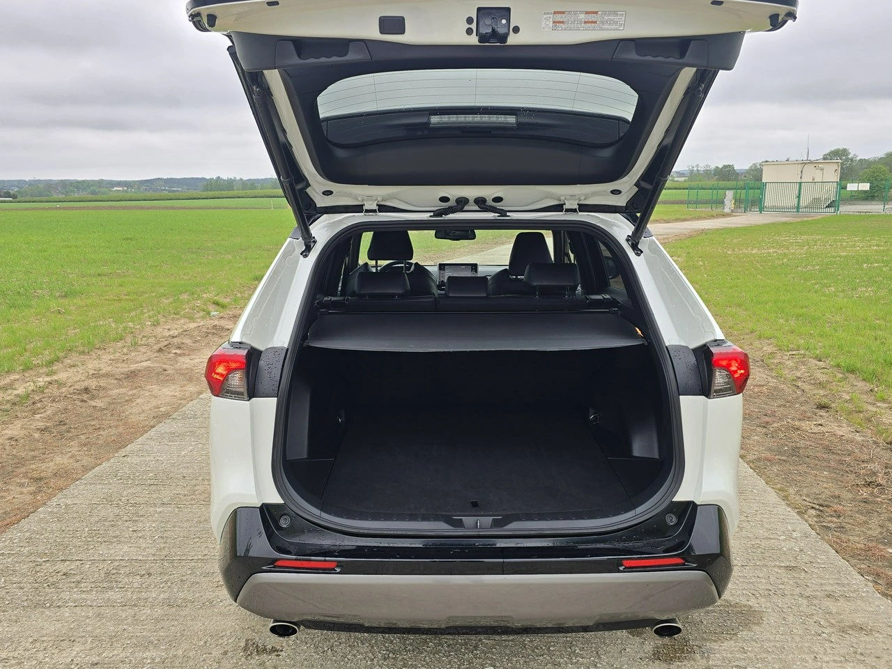 Toyota RAV-4 - Zdjęcie 33