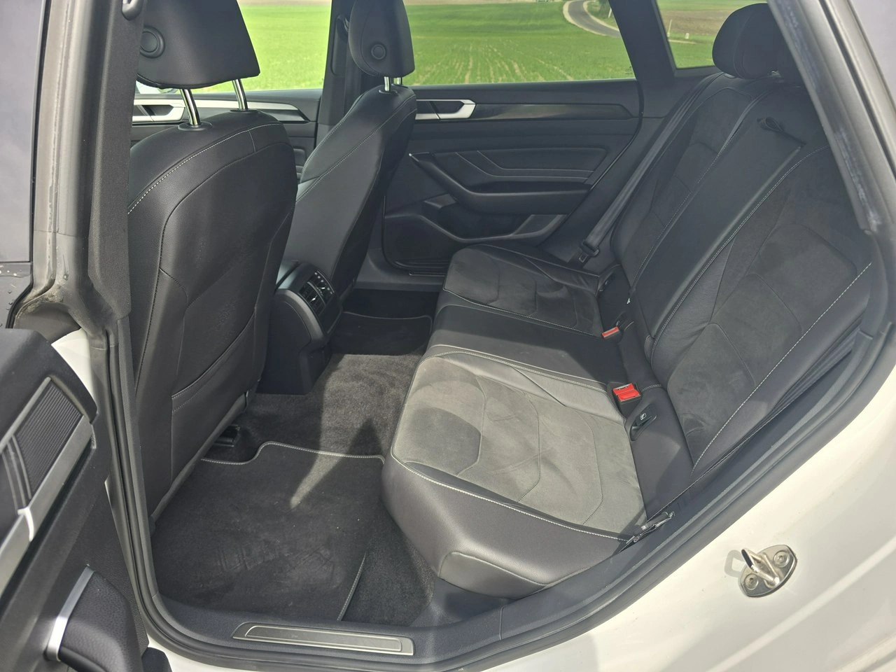 Volkswagen Arteon - Zdjęcie 15