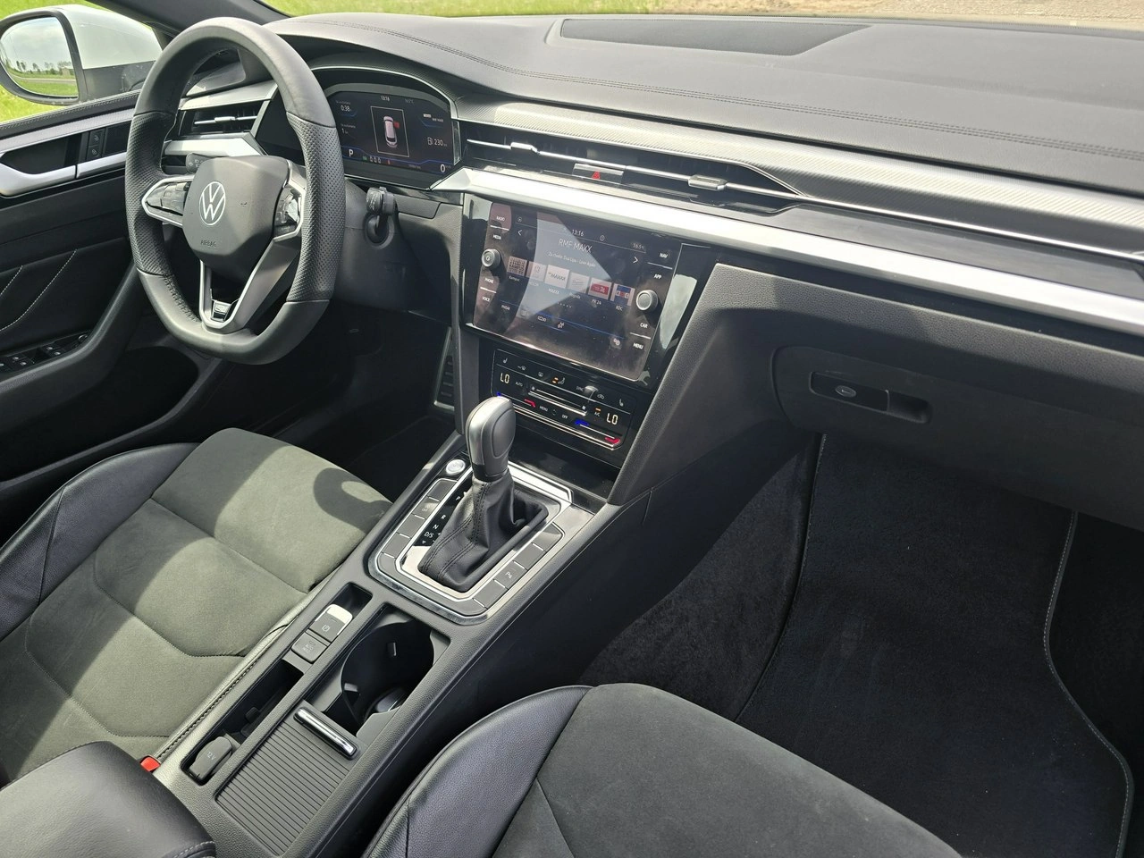 Volkswagen Arteon - Zdjęcie 18
