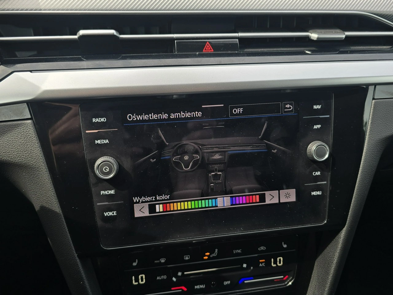 Volkswagen Arteon - Zdjęcie 21