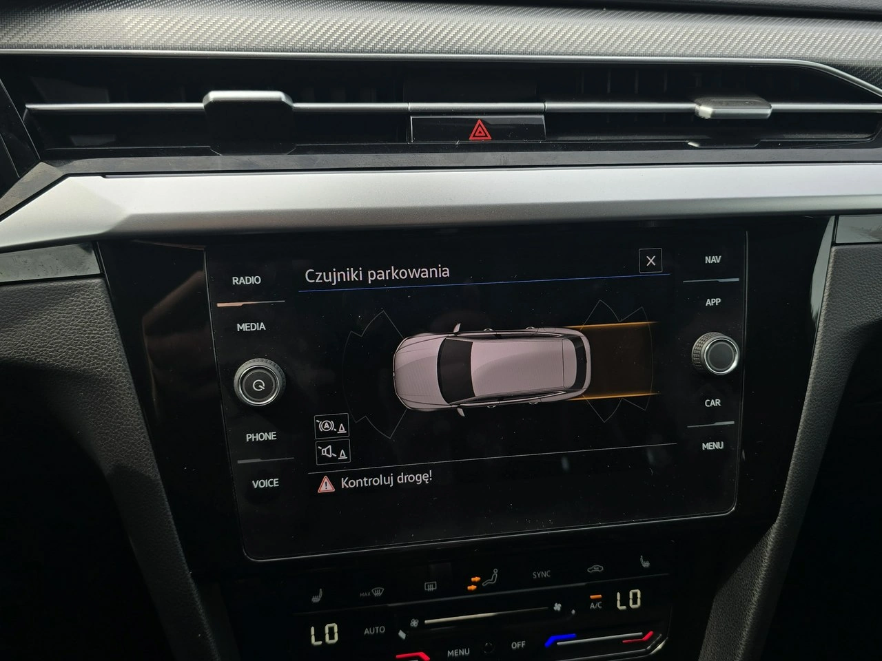 Volkswagen Arteon - Zdjęcie 22