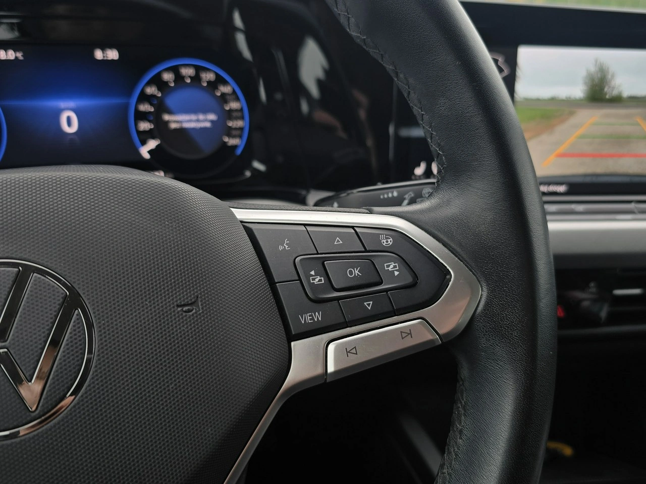 Volkswagen Golf - Zdjęcie 16