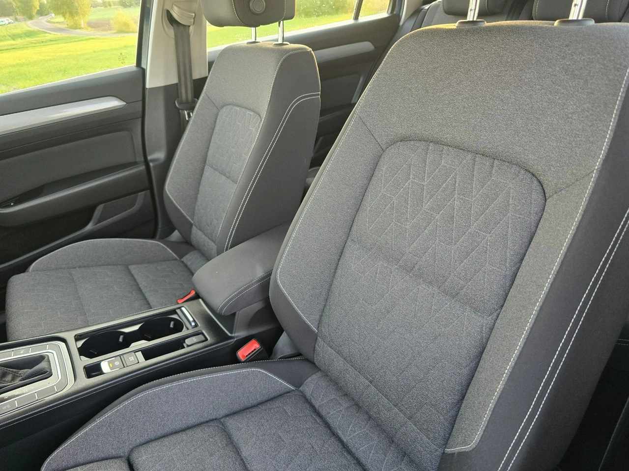 Volkswagen Passat - Zdjęcie 12