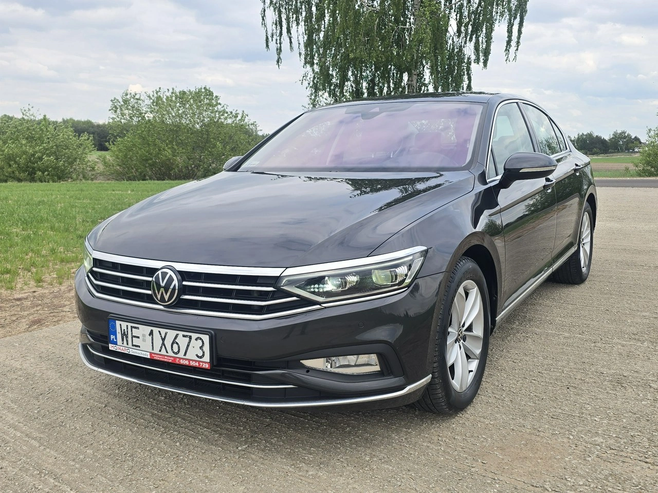 Volkswagen Passat - Zdjęcie 1