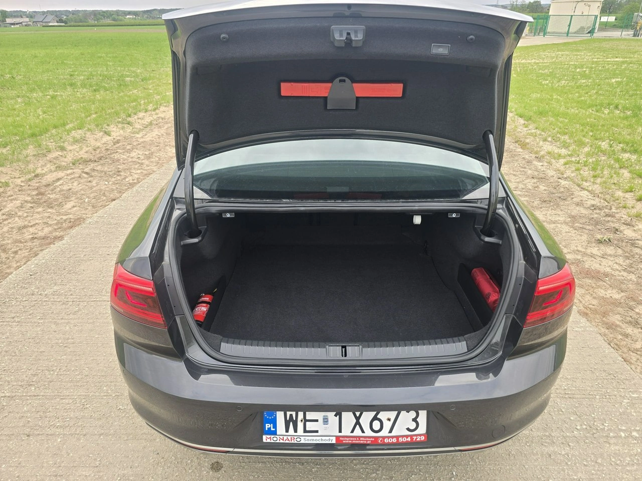 Volkswagen Passat - Zdjęcie 36