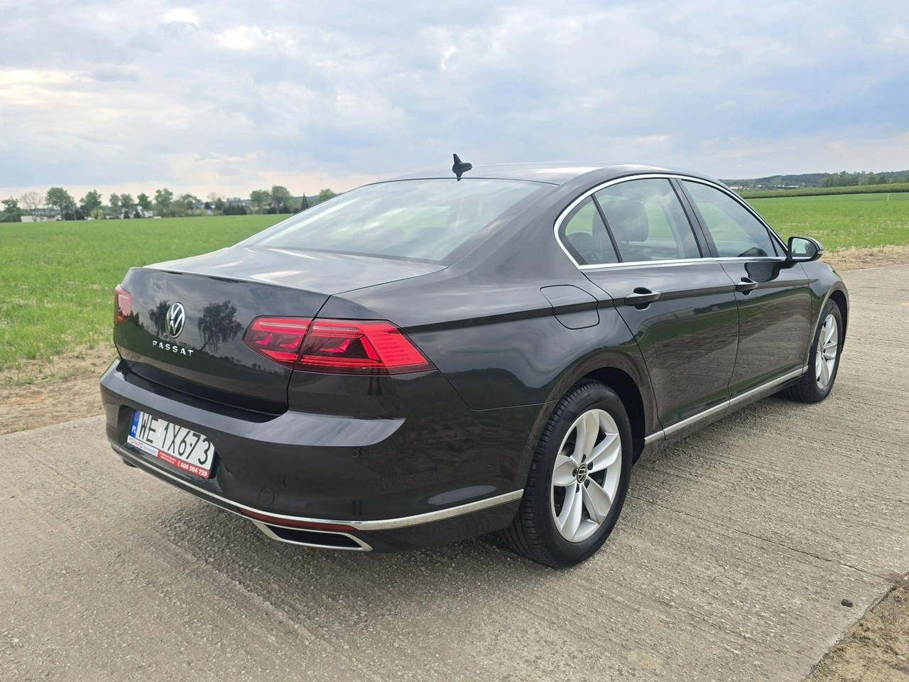 Volkswagen Passat - Zdjęcie 5