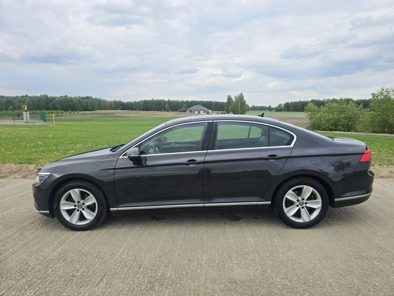 Volkswagen Passat - Zdjęcie 8
