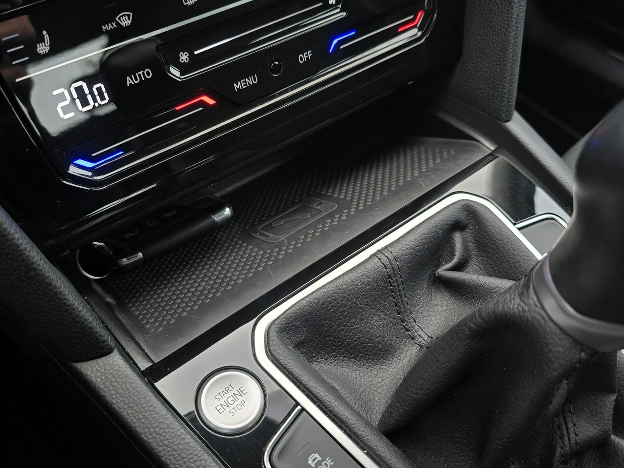 Volkswagen Passat - Zdjęcie 18
