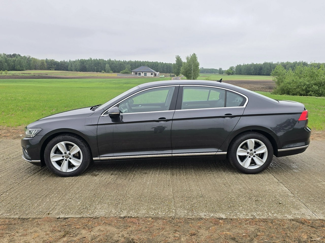 Volkswagen Passat - Zdjęcie 6