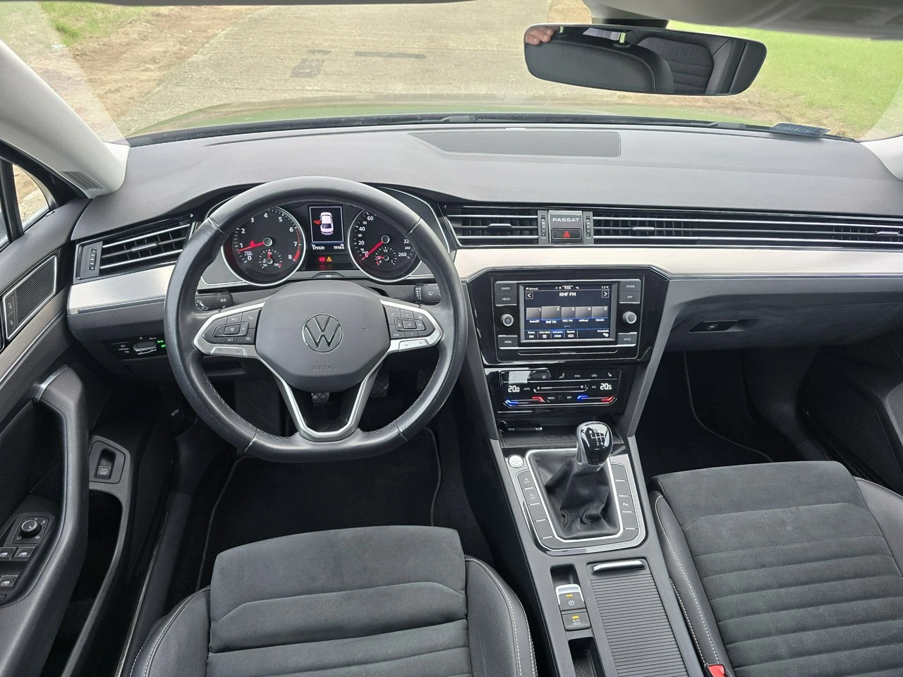 Volkswagen Passat - Zdjęcie 7