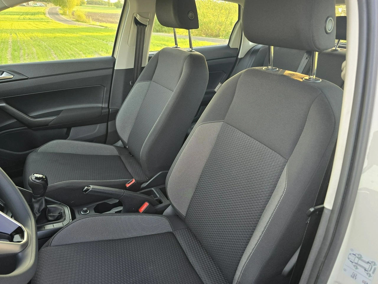 Volkswagen Polo - Zdjęcie 13