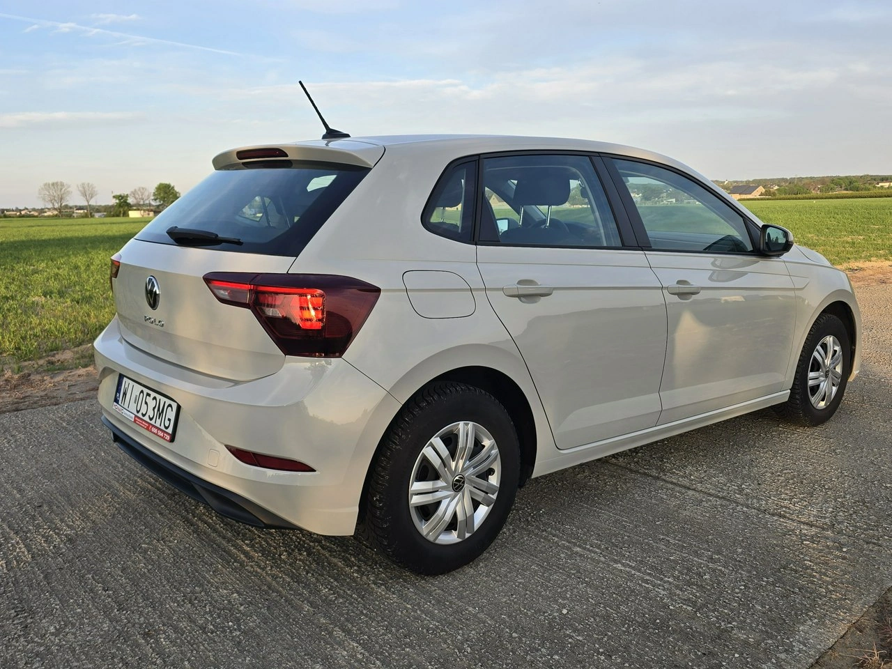 Volkswagen Polo - Zdjęcie 4