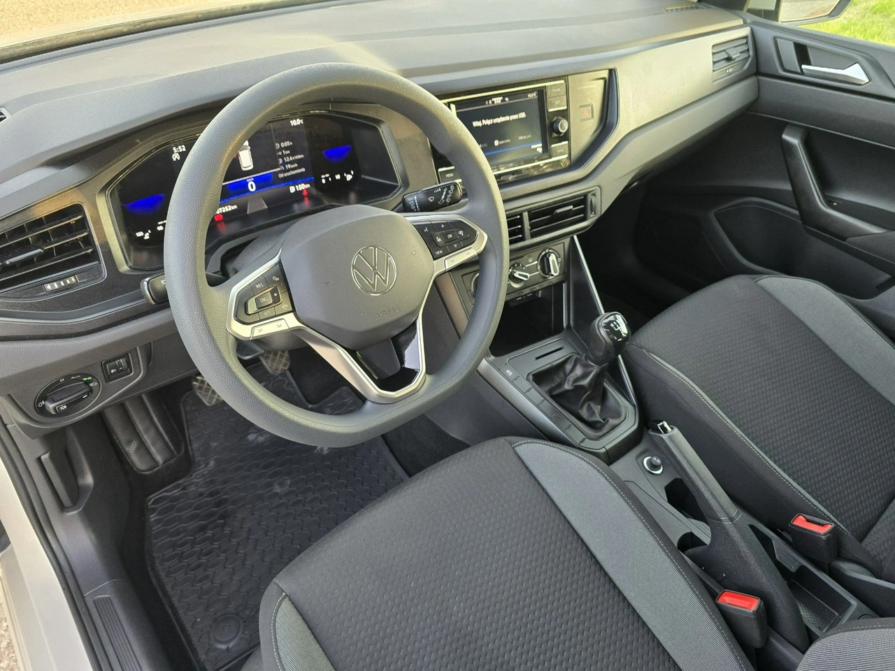Volkswagen Polo - Zdjęcie 8