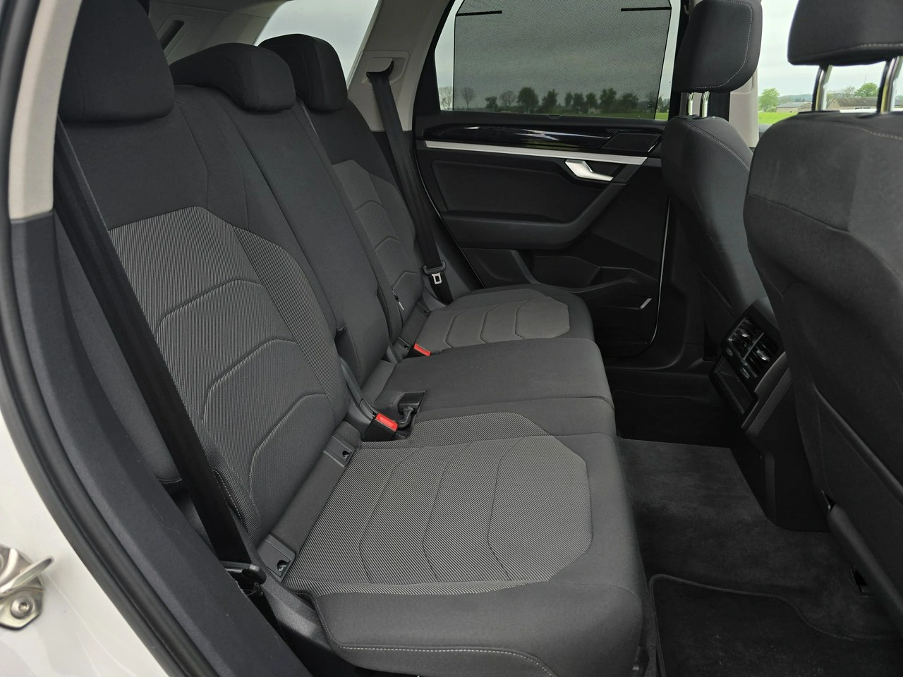 Volkswagen Touareg - Zdjęcie 16