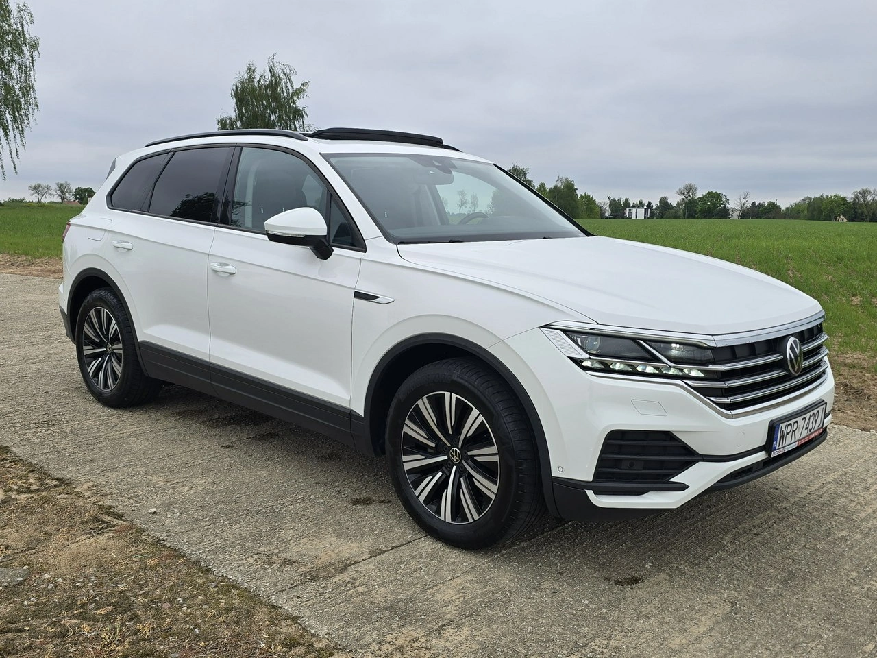 Volkswagen Touareg - Zdjęcie 3