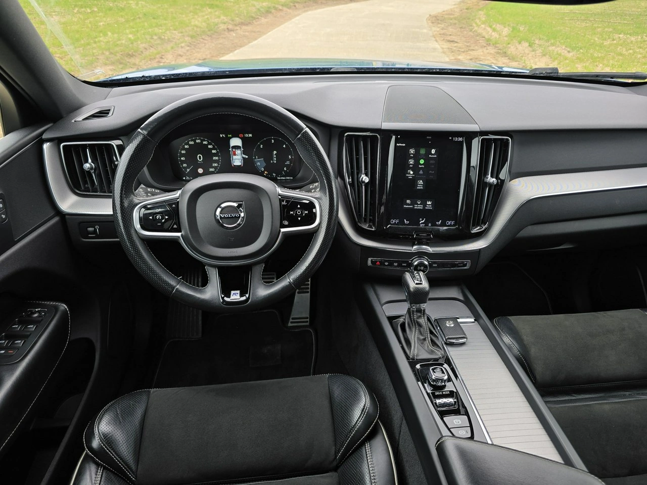 Volvo XC 60 - Zdjęcie 10