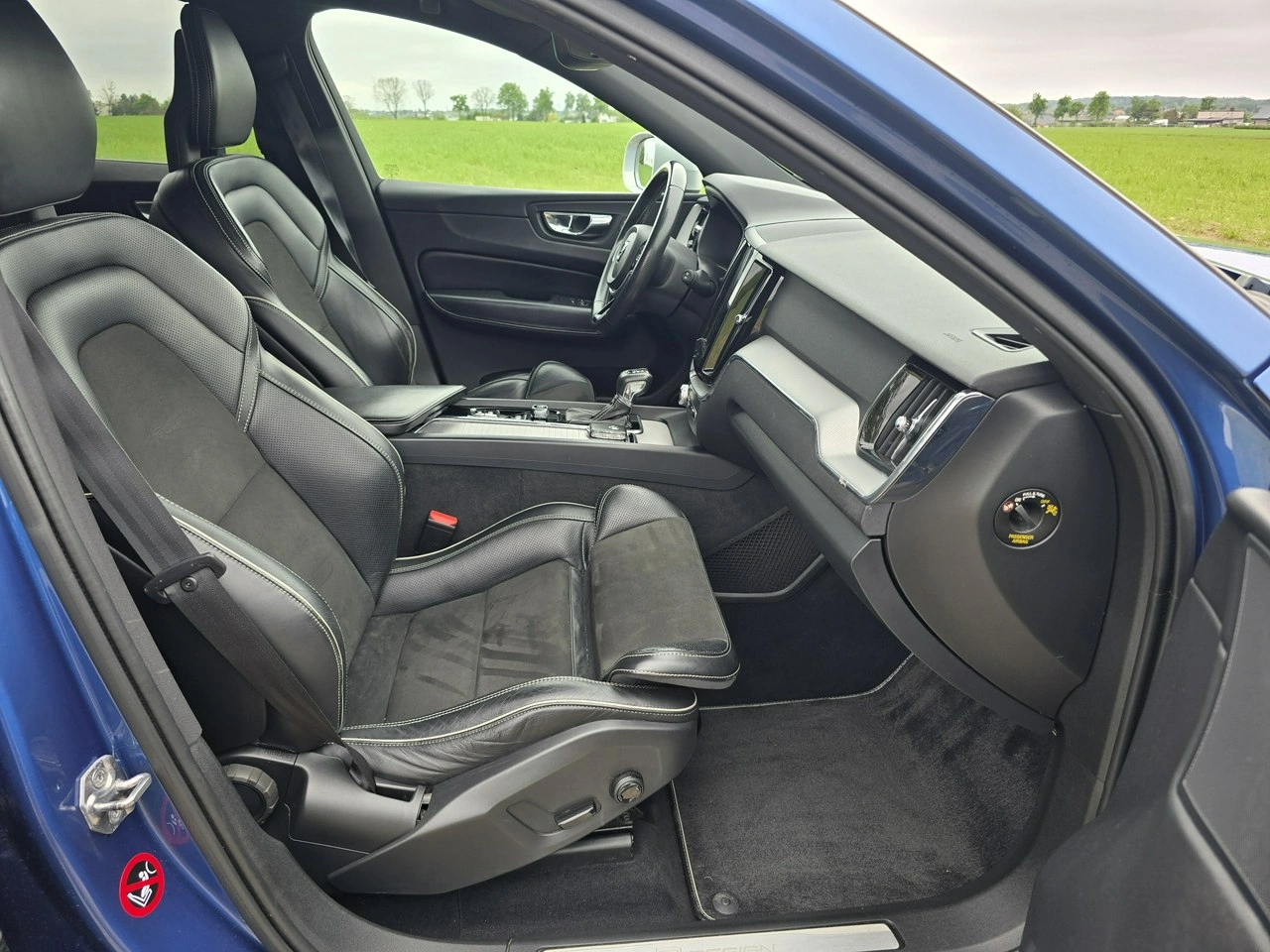Volvo XC 60 - Zdjęcie 11