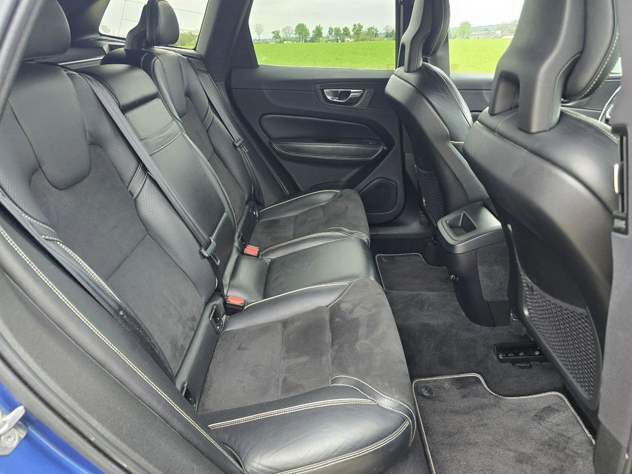 Volvo XC 60 - Zdjęcie 13