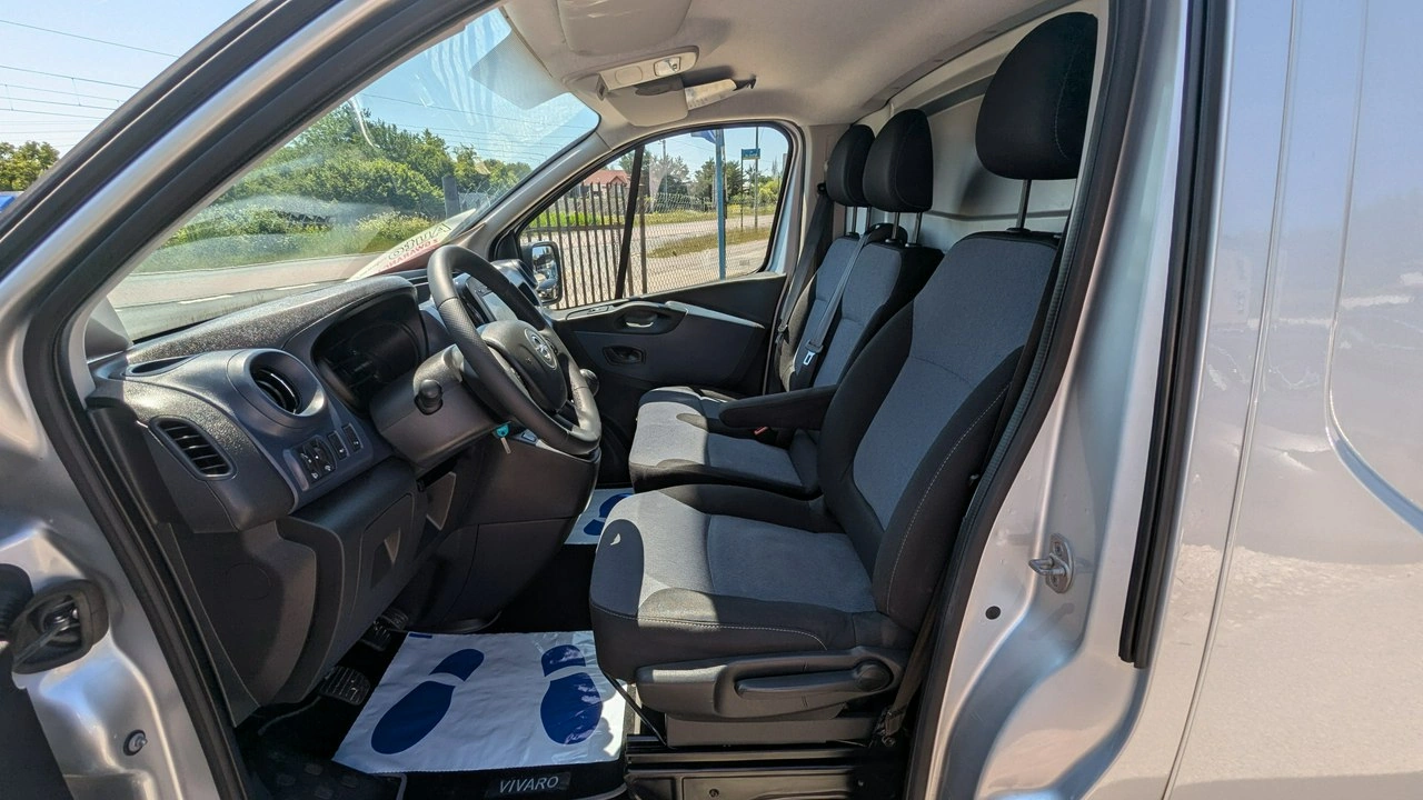 Opel Vivaro - Zdjęcie 13