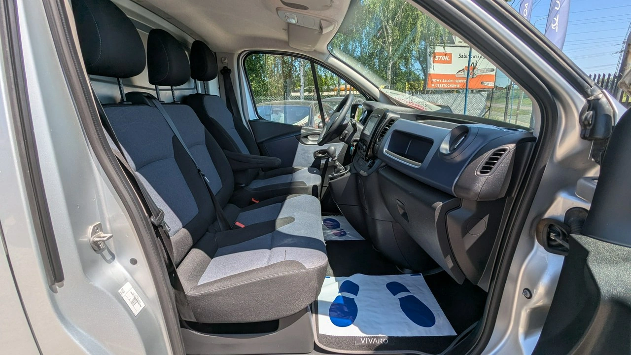 Opel Vivaro - Zdjęcie 15