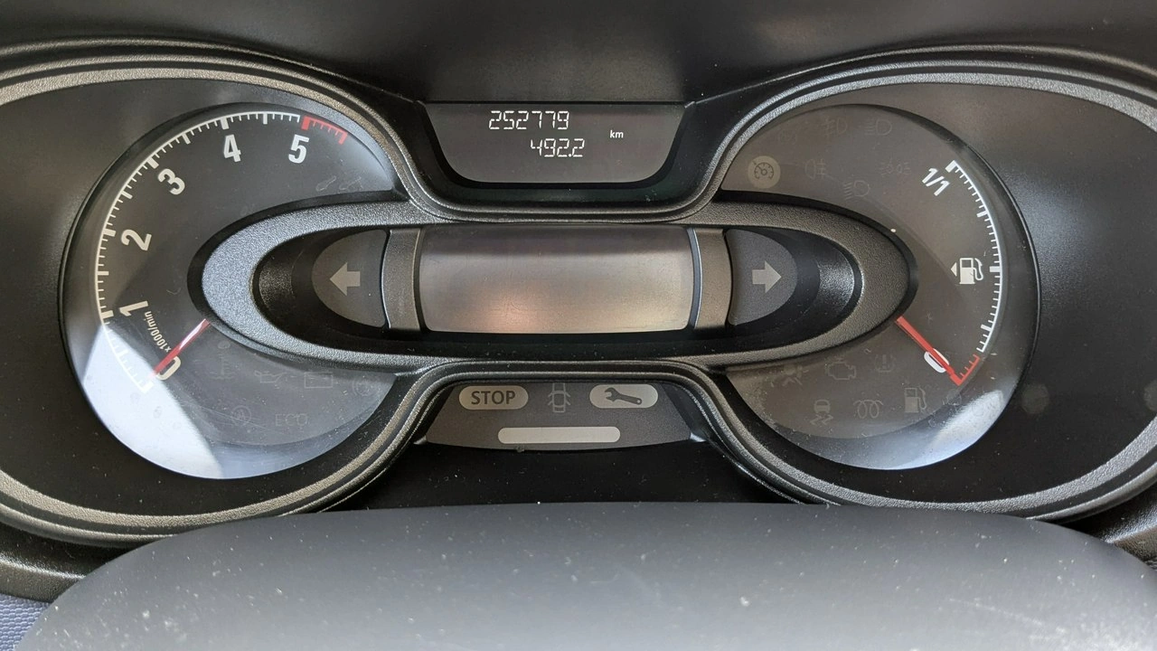 Opel Vivaro - Zdjęcie 17