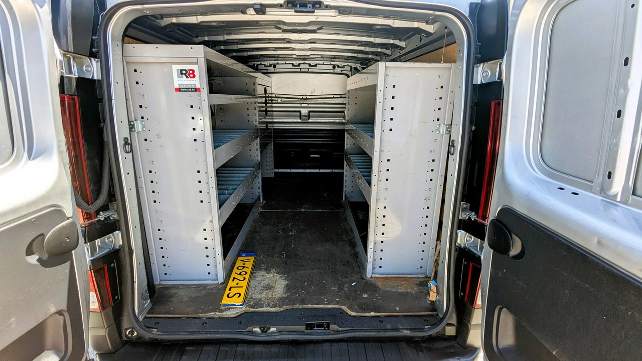 Opel Vivaro - Zdjęcie 28