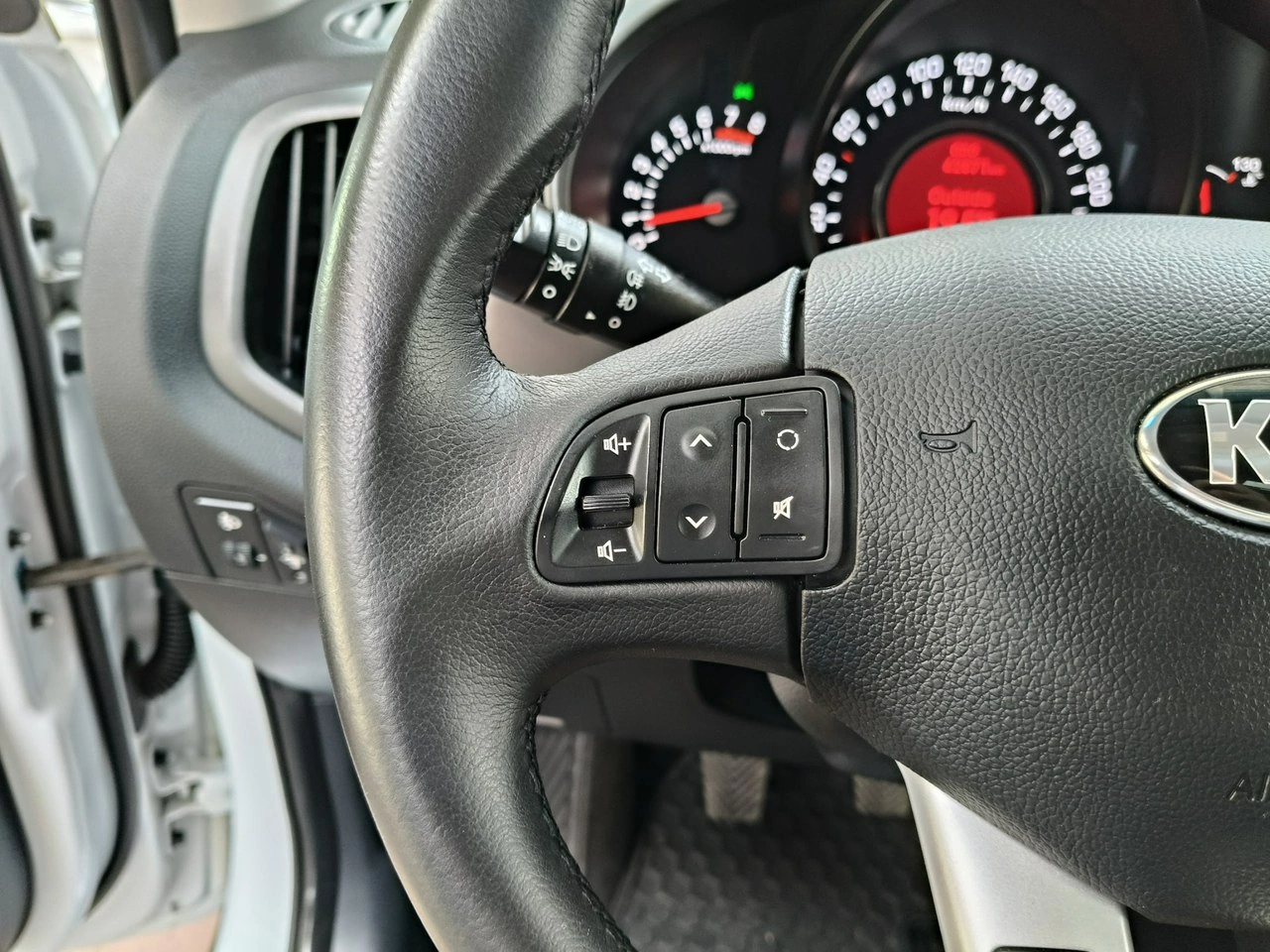 Kia Sportage - Zdjęcie 22