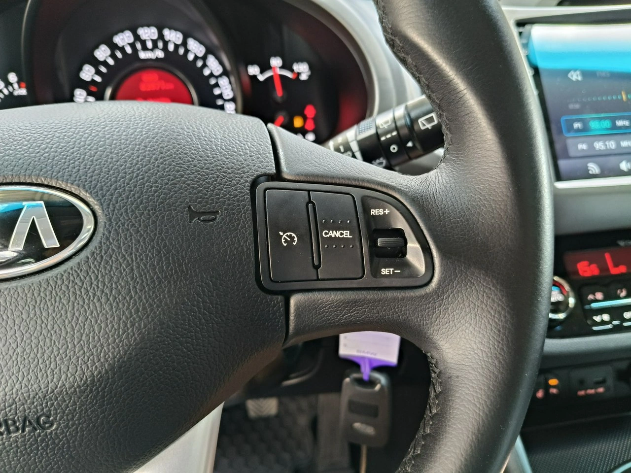 Kia Sportage - Zdjęcie 25