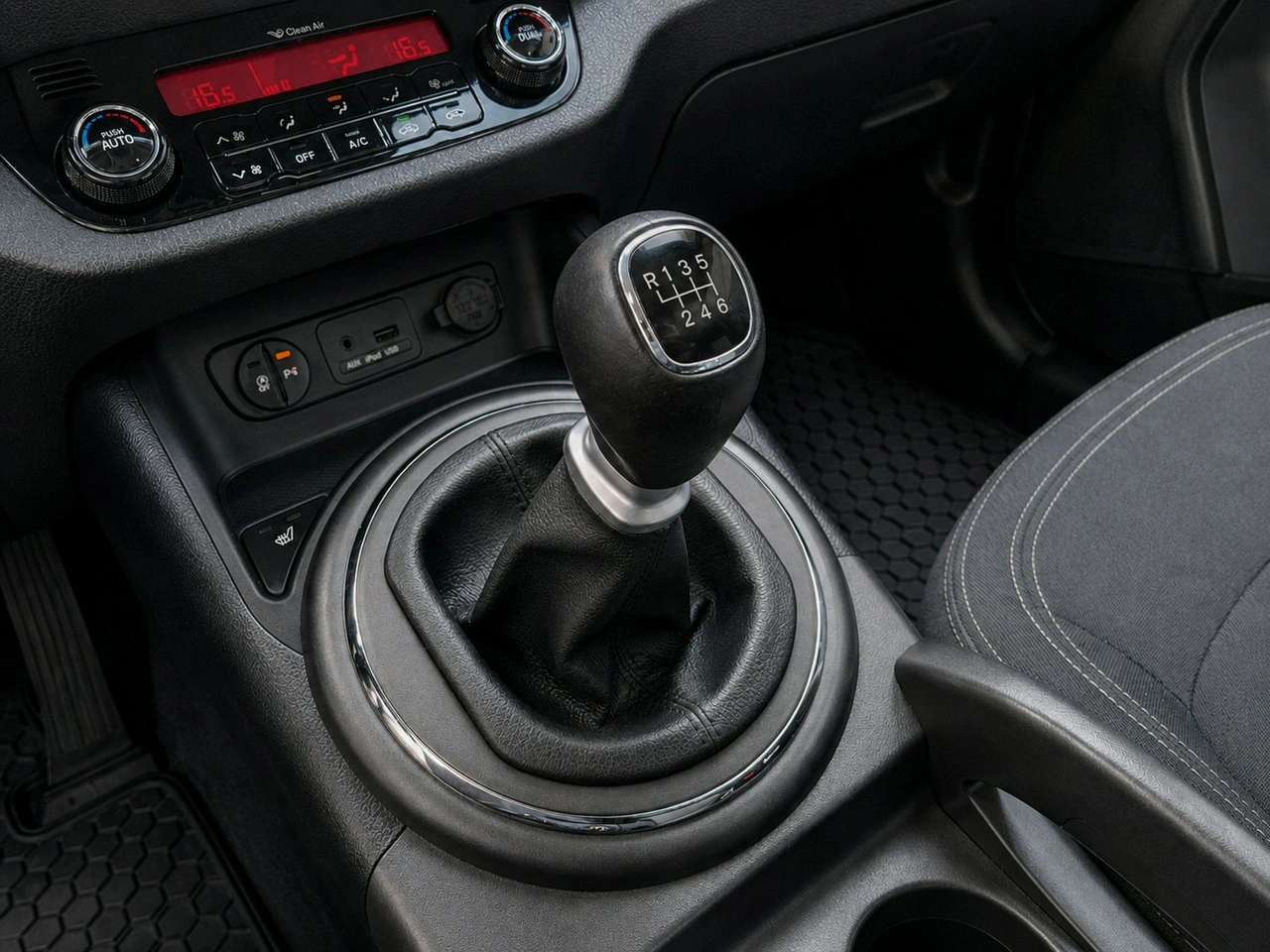 Kia Sportage - Zdjęcie 33