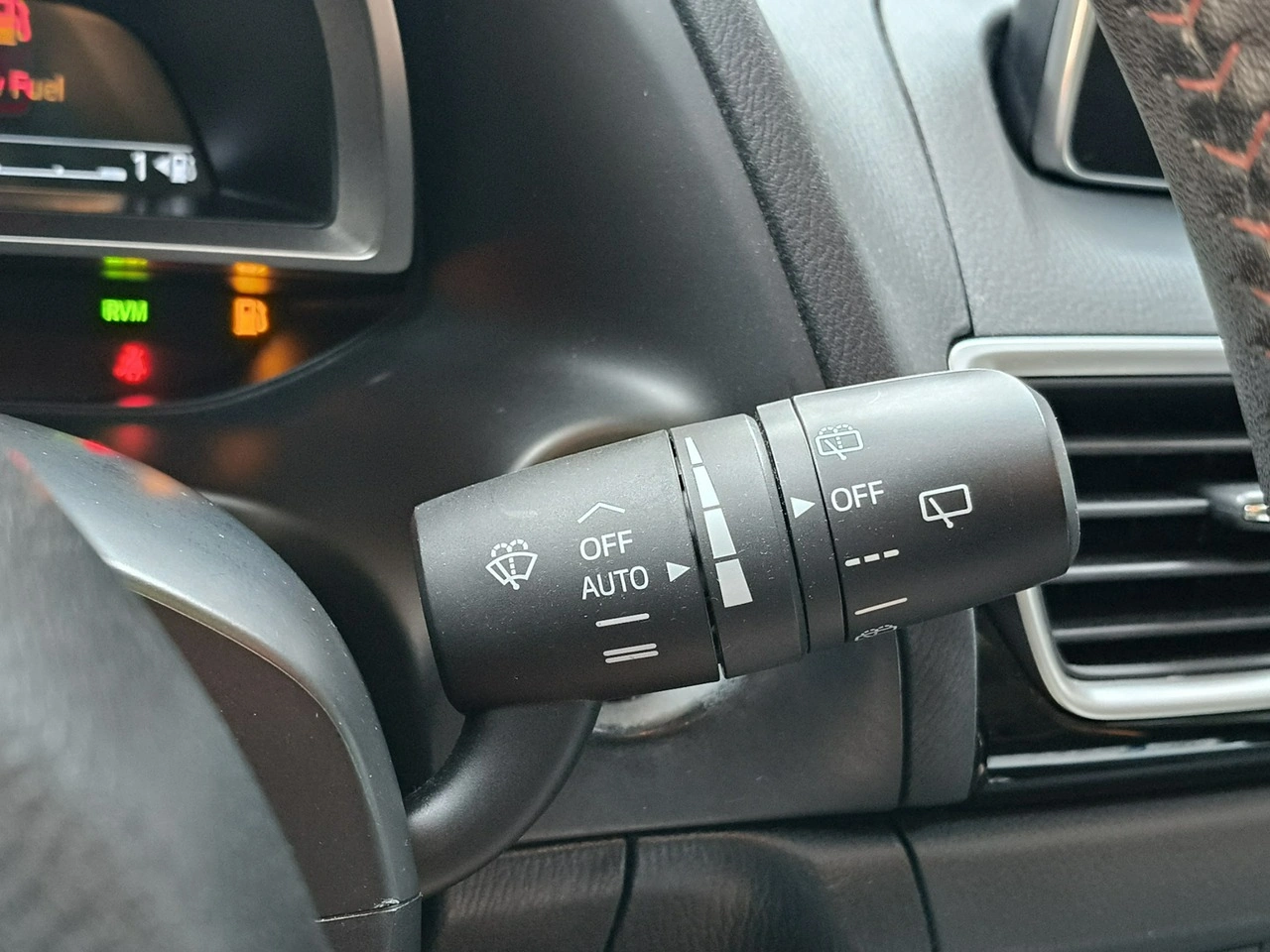 Mazda 3 - Zdjęcie 22