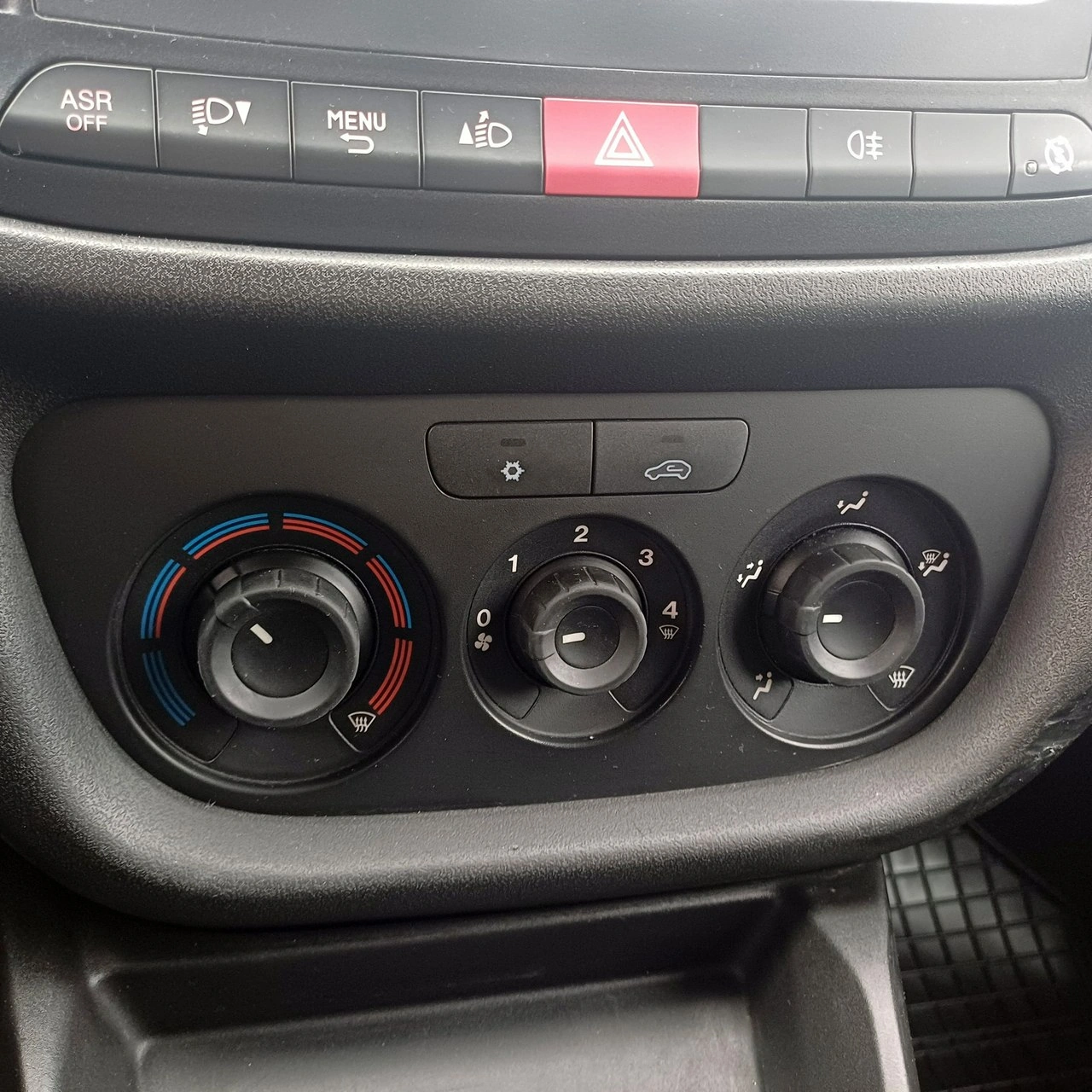 Fiat Doblo - Zdjęcie 20